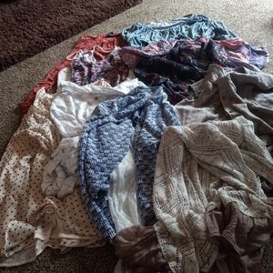 Women's Clothing Wholesale Bundle-10 Pieces Bke & Others Lots  Resale